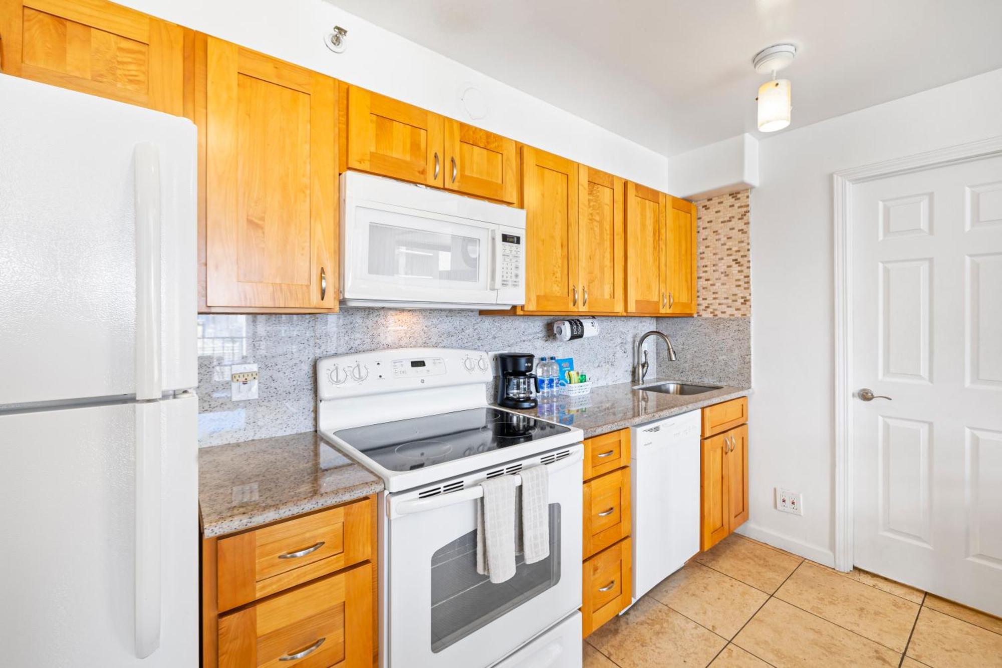 Waikiki Banyan T1-3204 Apartment Honolulu Exterior photo